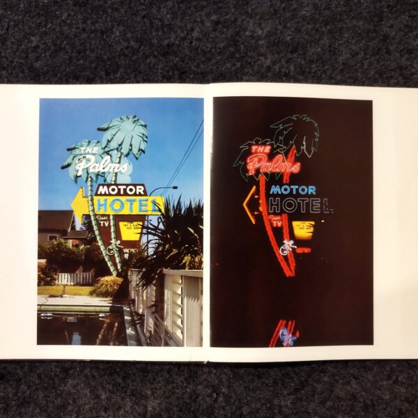 AMERICAN NEON SIGNS BY DAY AND NIGHT  /  TOON MICHIELS - 画像 (4)